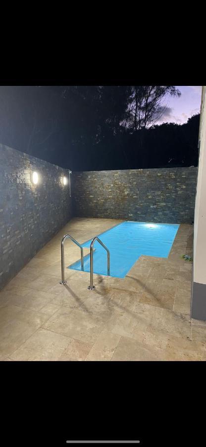 Les Villas Du Cap Piscine Chauffee Avril A Octobre Сен-Жозеф Экстерьер фото